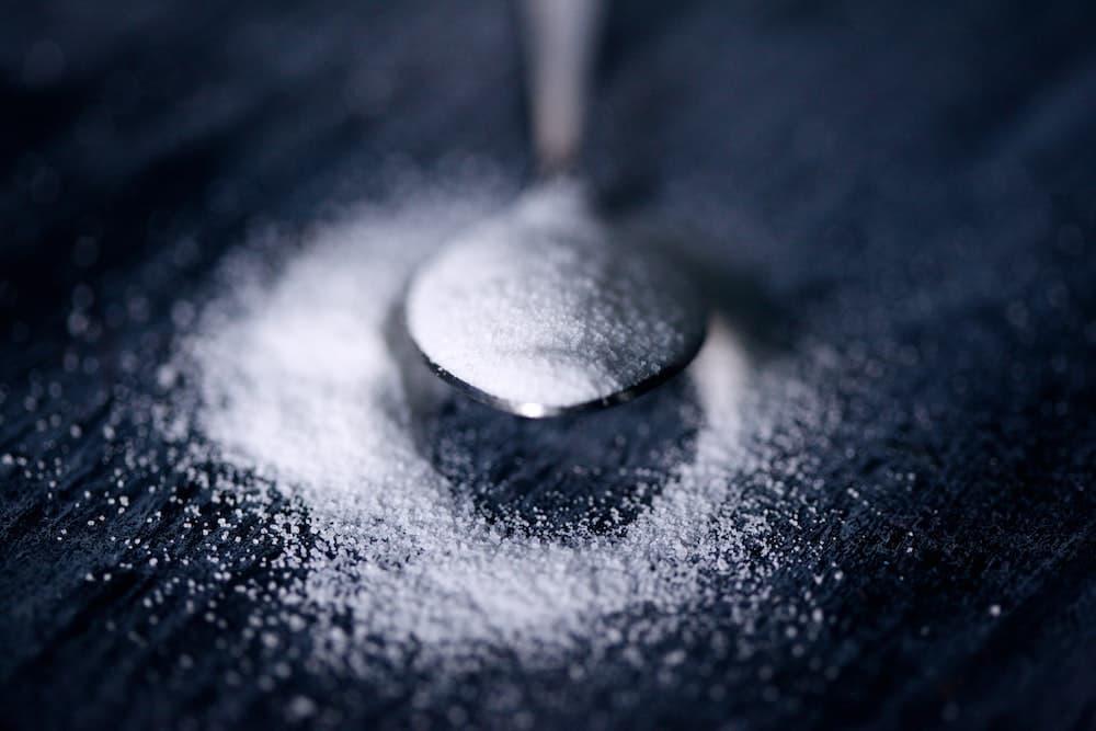 Table sugar which contains hydrogen